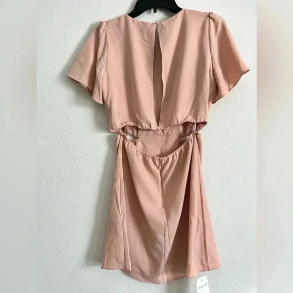 NWT Abercrombie and Fitch Open Back Mini Dress | size small - Picture 2 of 7